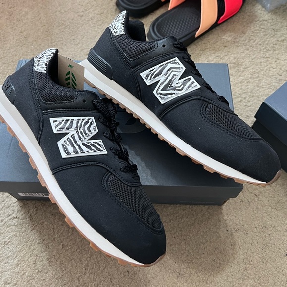 New Balance Zebra Print Sneakers - Picture 10 of 15